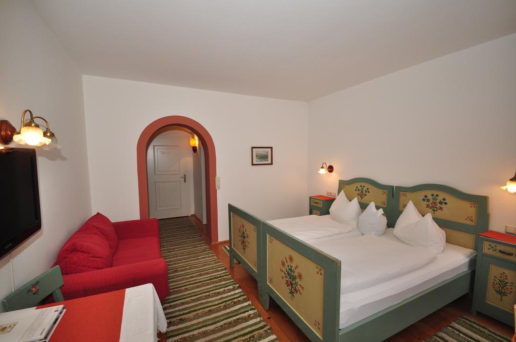 Hotel Gasthof Lamm Matrei am Brenner Camera foto